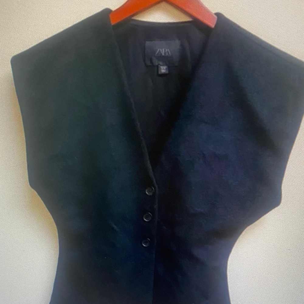 ZARA Black Classic Logo Label Top Vest